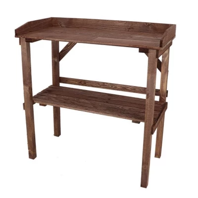 Plantebord i brunt træ