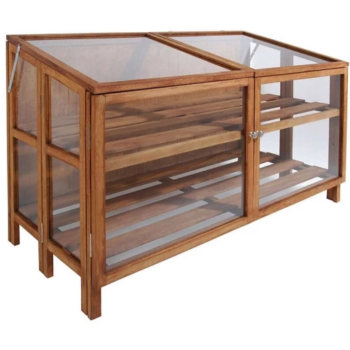 Bredt drivhus i træ